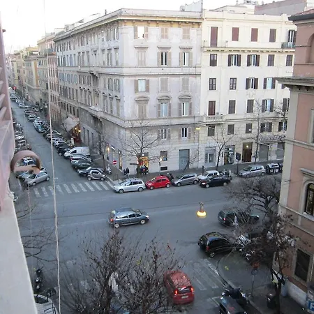 San Peter House Appartamento *